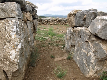 Entrance to tholos tomb E at Koumasa